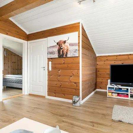 Traditional With Turf Roof Near * Stryn