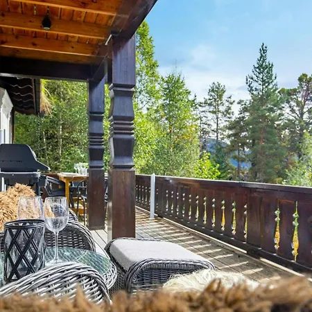 Traditional With Turf Roof Near * Stryn